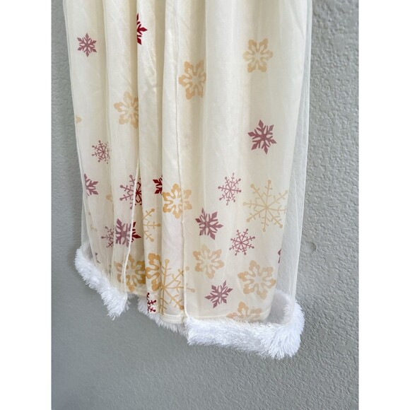 Disney Princess Winter Snowflakes Ivory and Tulle Christmas Nightgown Size Small - Picture 6 of 6